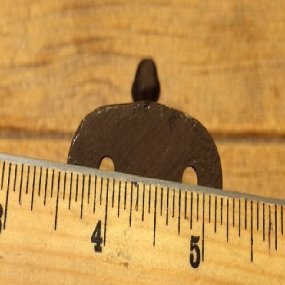 One (1) Cast Iron Rustic Double Acorn Wall Hooks 3" deep One (1) 0170-531705 R - Picture 14 of 16